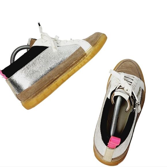 Kenneth Cole  - Picture 11 of 13